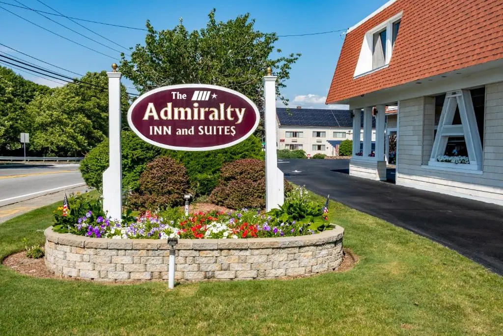 Admiralty Inn & Suites - a Red Collection Hotel - Chambres