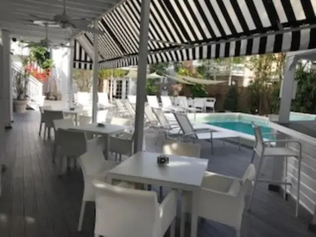 Alexander's Guesthouse - Adults Only - Chambres