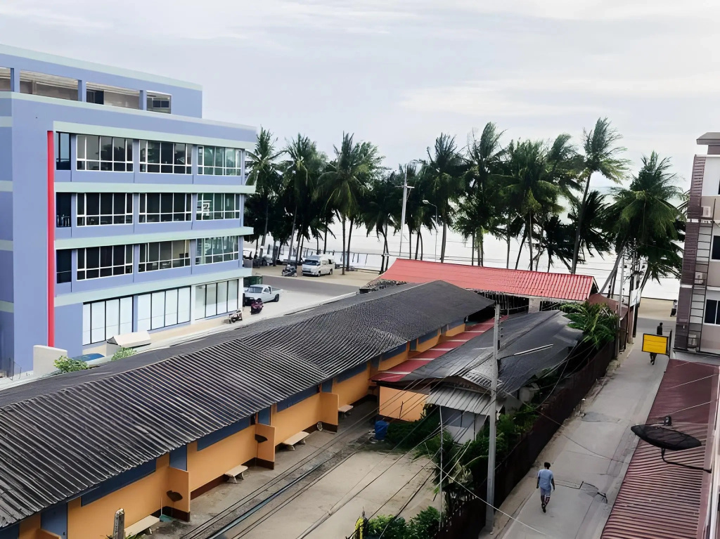 Tontalay Hotel