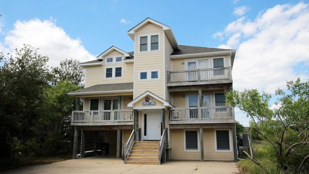 Hook, Line & Skipper - 6 Br Home