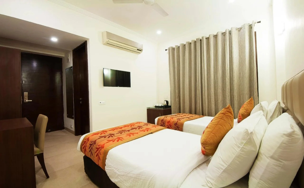 Bedroom