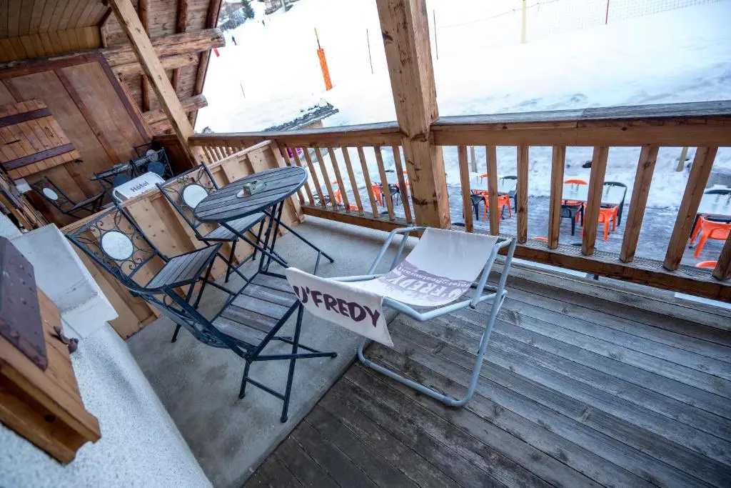 Balcony & Terrace