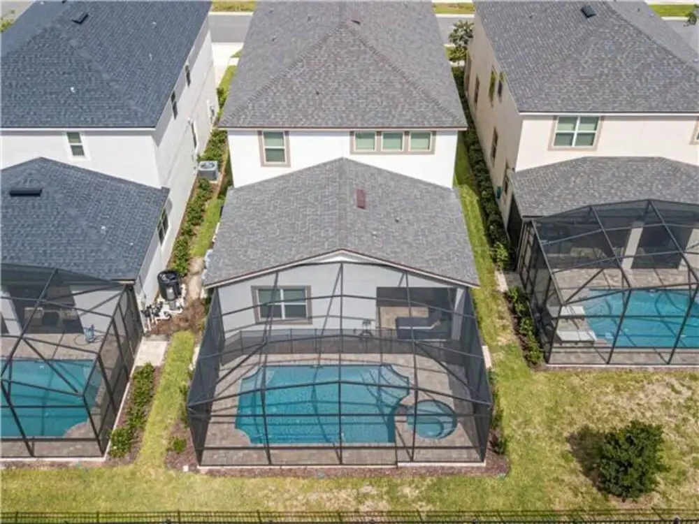 Stunning Property With Pool Located at Solara Resort Near Disney and Attractions