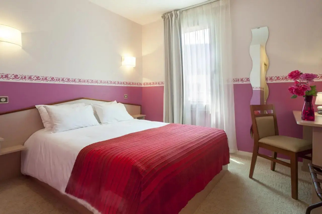 Hotel Brit Hotel Chinon le Lion d'Or - Général