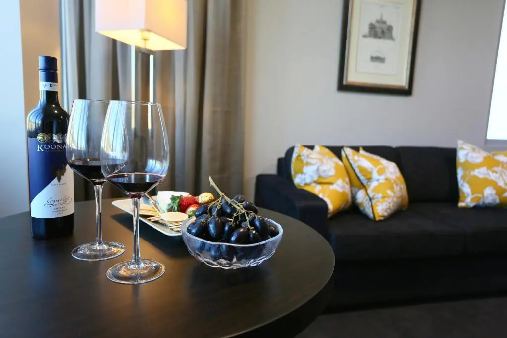 Springfield Lakes Boutique Hotel - Général