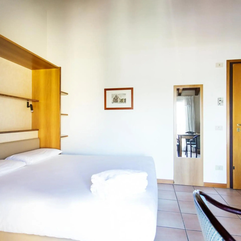 Hotel photo 28