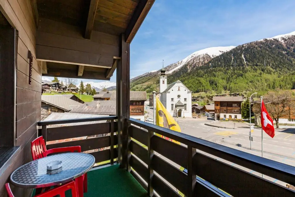 Standard Triple room with balcony
