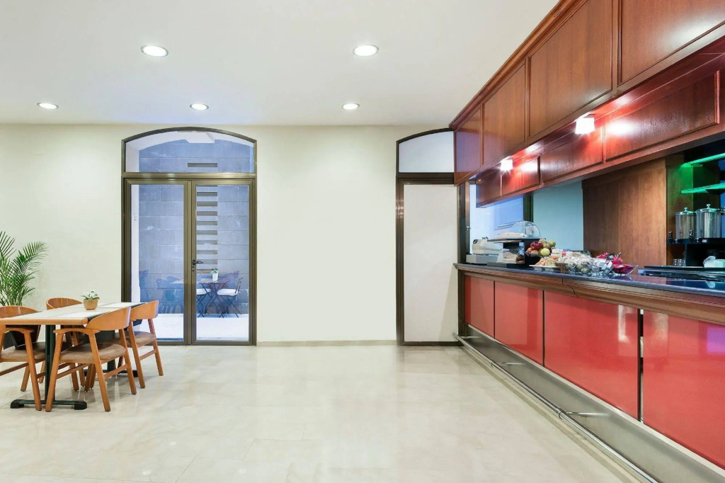 Hotel photo 23