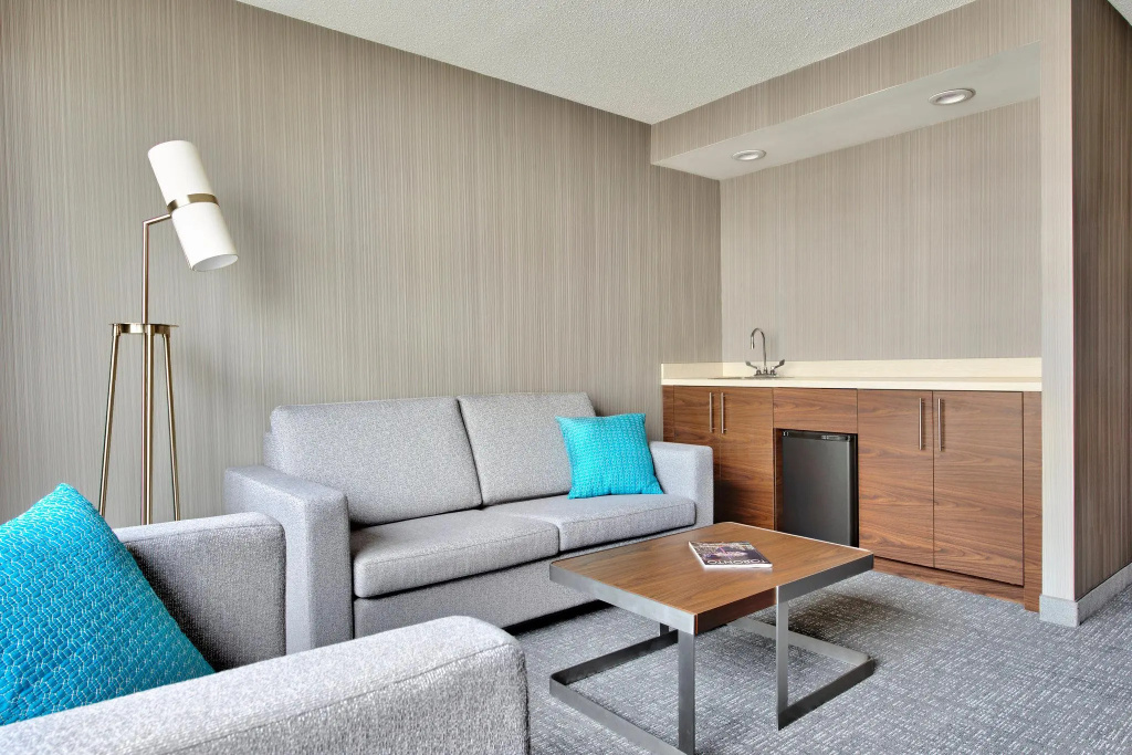 Courtyard by Marriott Downtown Toronto - Chambres