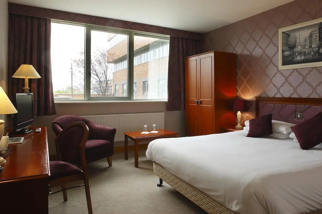 The Plaza Hotel - Chambres