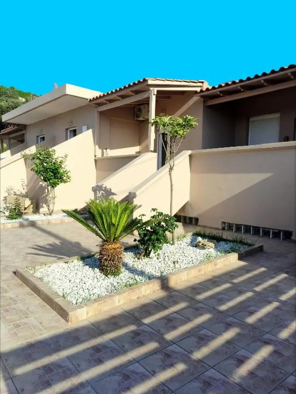 #2 Giorgos & Chara apartments