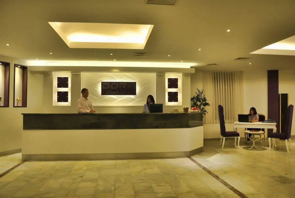 Hotel photo 2
