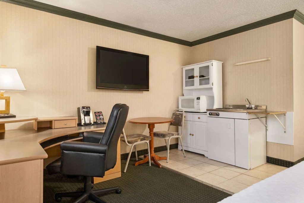 Coast Dawson Creek Hotel - Général