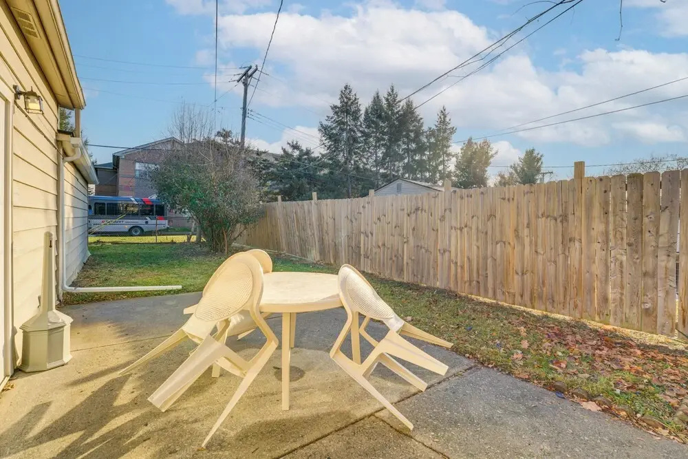 Game, Stay & Play: Family Home in Westland!