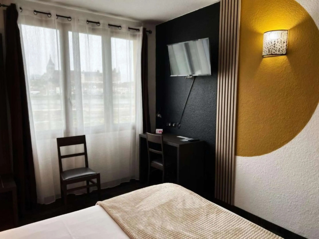 Voir la photo 4 — Brit Hotel Confort Gien