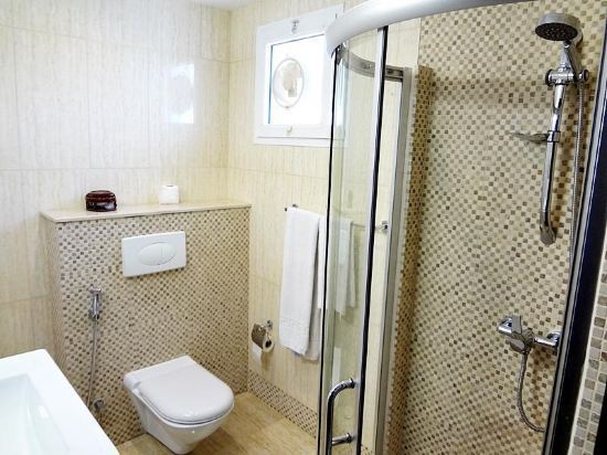 Rush Inn Hotel