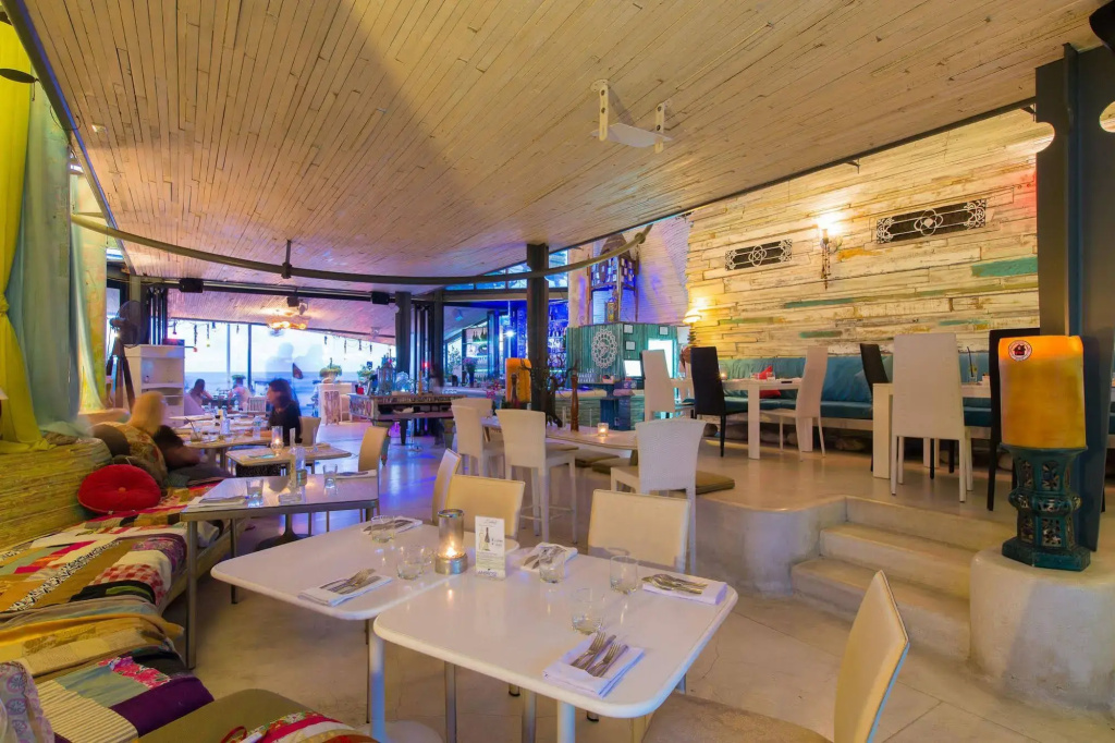 Barefoot Hotel Kalim Beach Front - Général