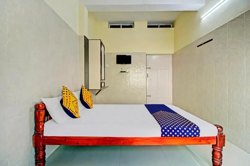 J P Tourist Home by OYO Rooms