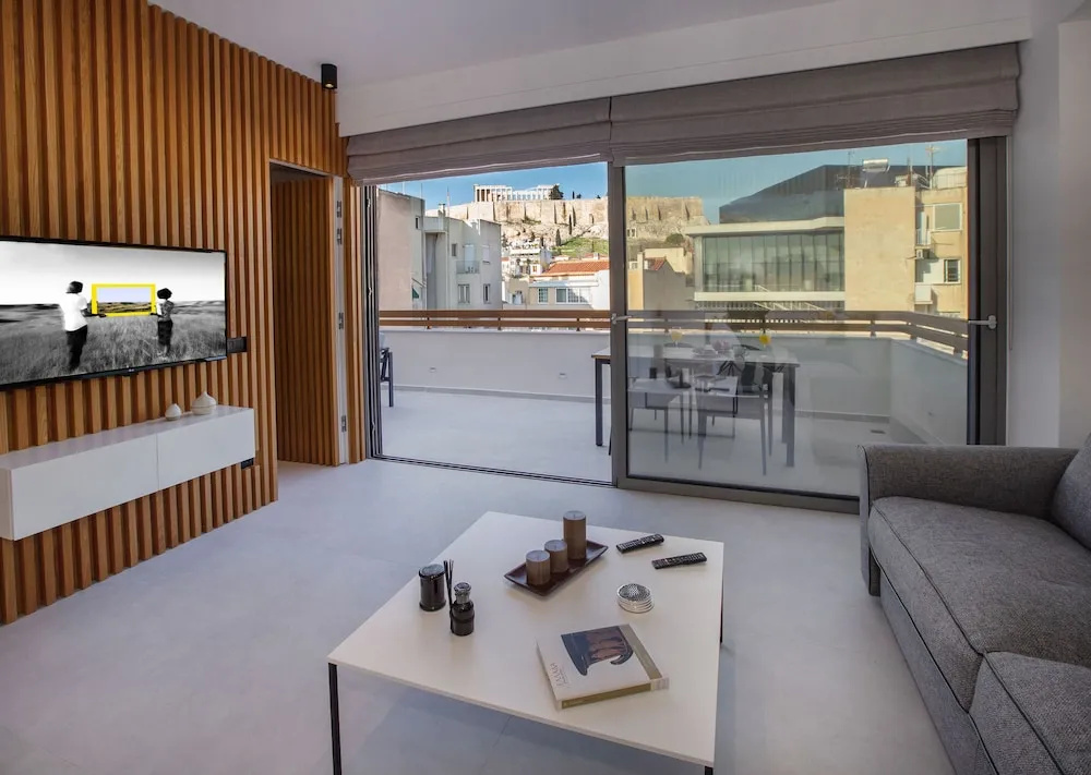 Acropolis Golden Suites by GHH — фото