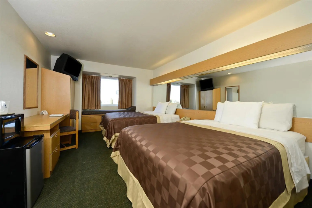 1 Bedroom Standard Quadruple room