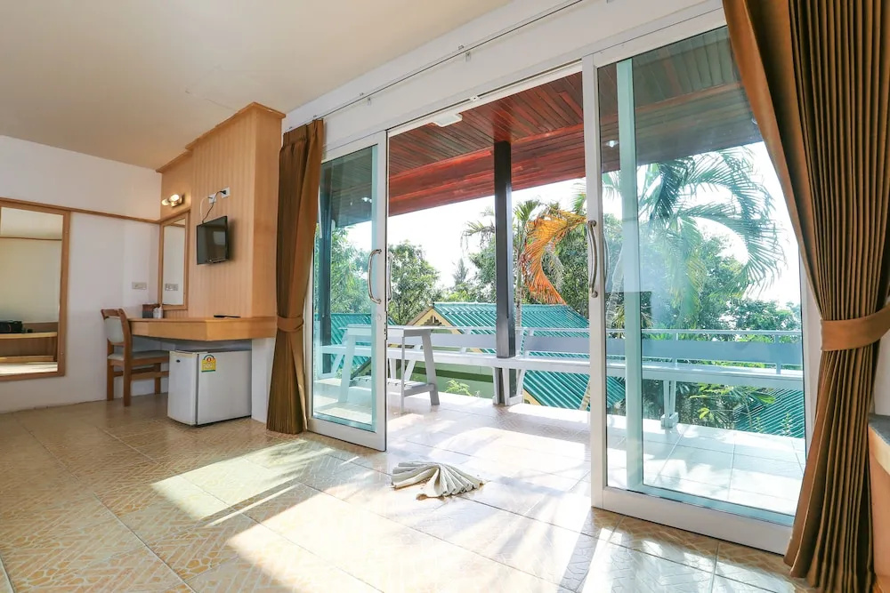 Superior Villa with balcony and with garden view