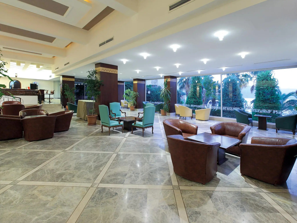 Fortezza Beach Resort - фото 39