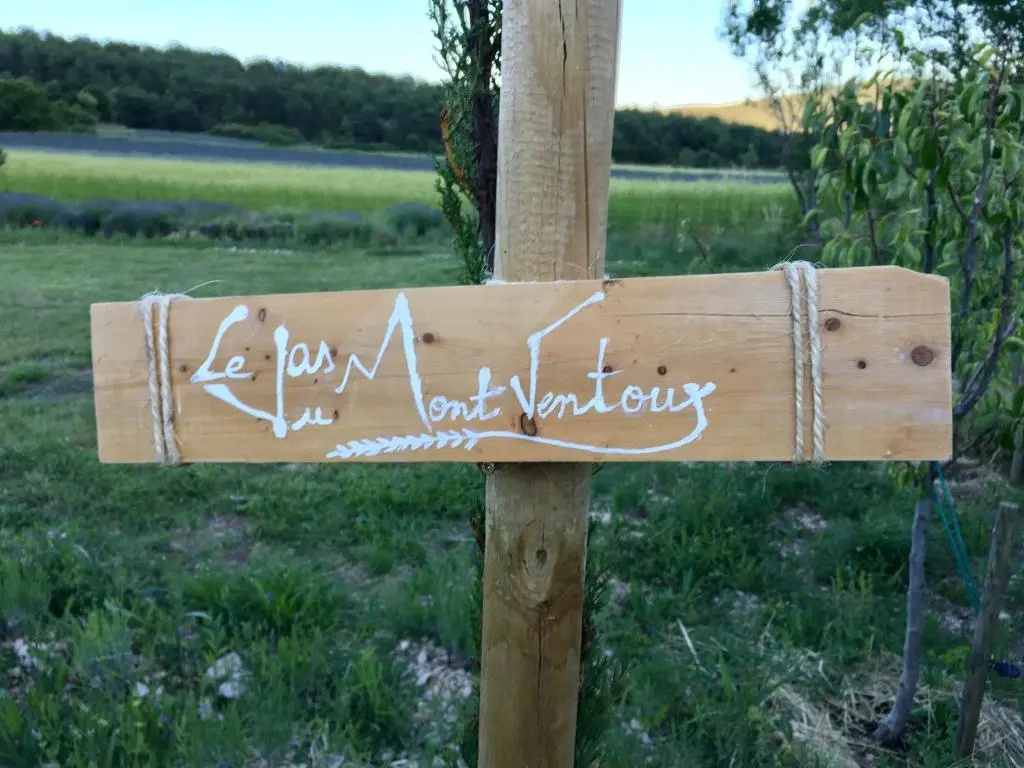 Le Jas Du Mont Ventoux