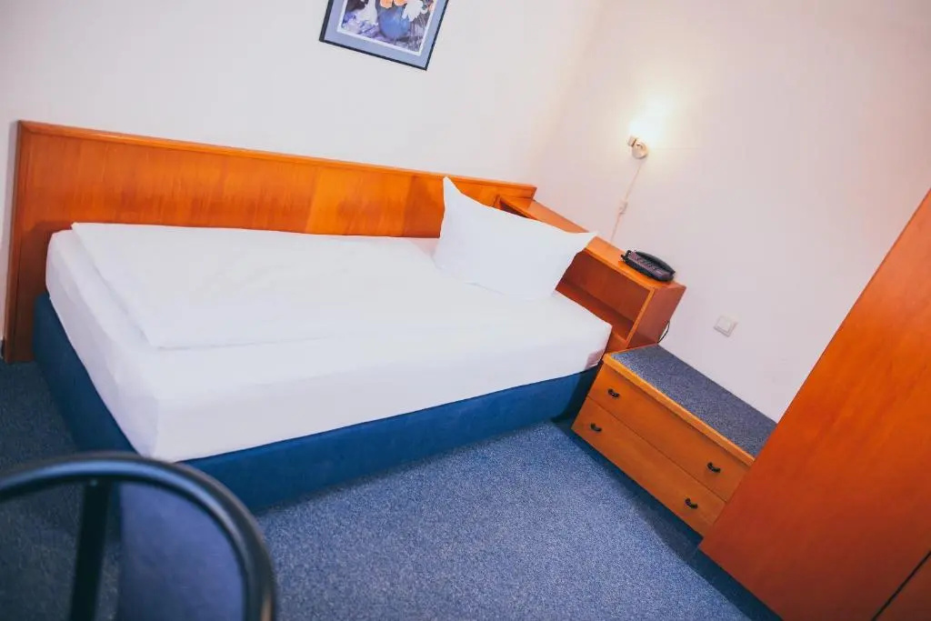 Hotel Zum Grunewald - Chambres