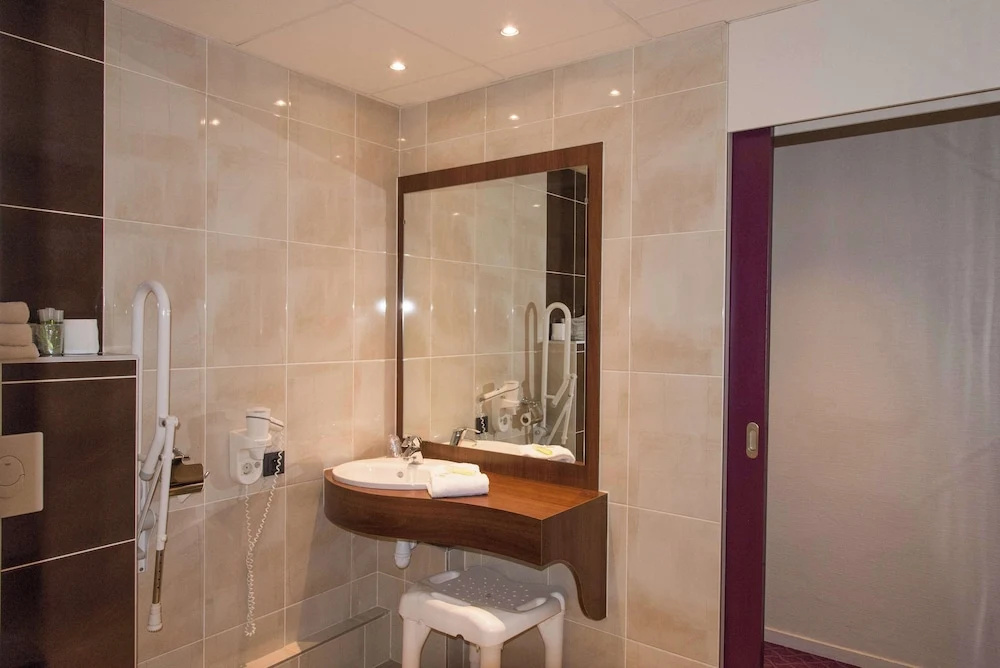 Brit Hotel Tours Sud - Le Cheops - Chambres