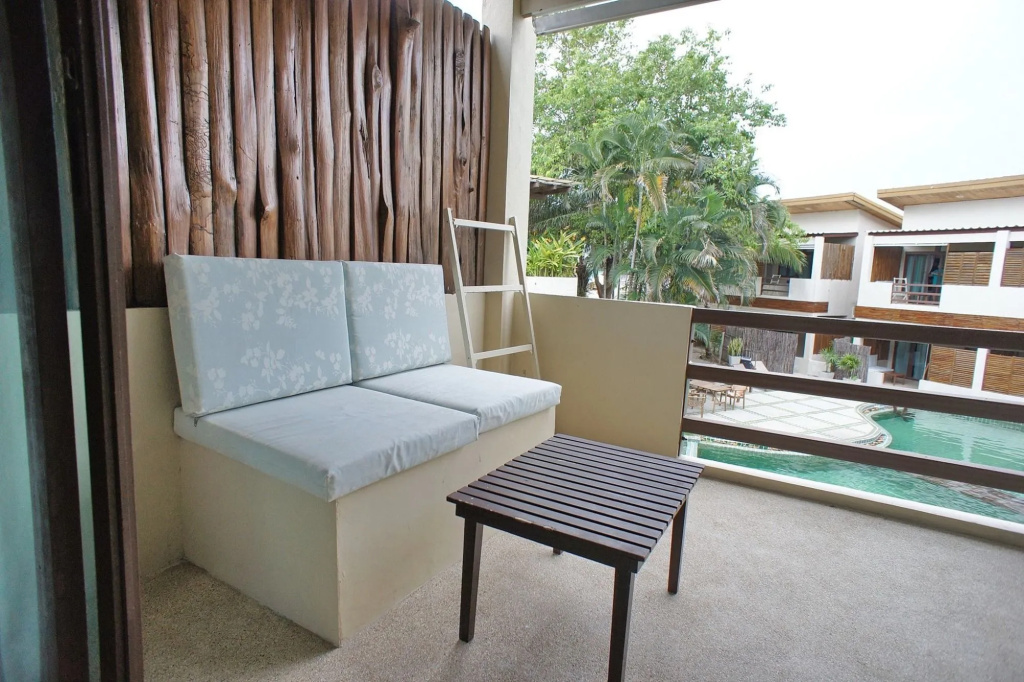 Balcony & Terrace