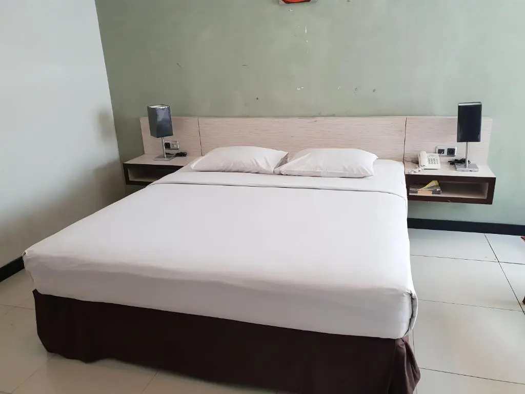 Superior Double room (full double bed)