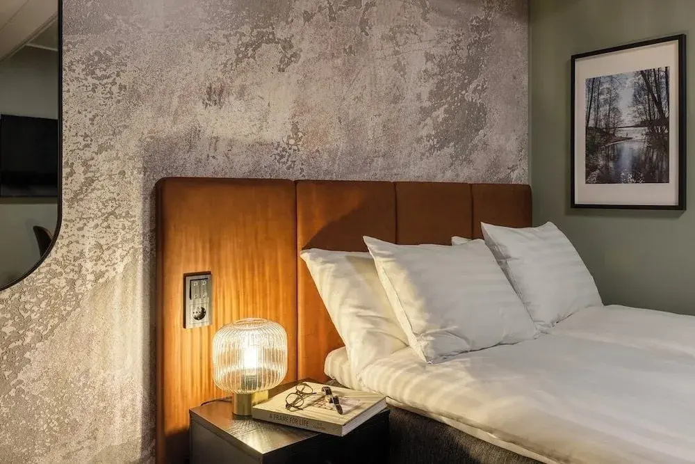 Hotel H28