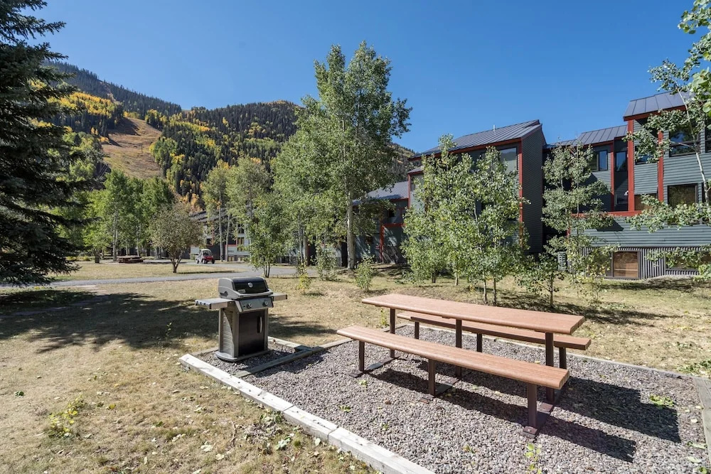 Telluride Lodge 312 by Avantstay Close to Slopes & Town!