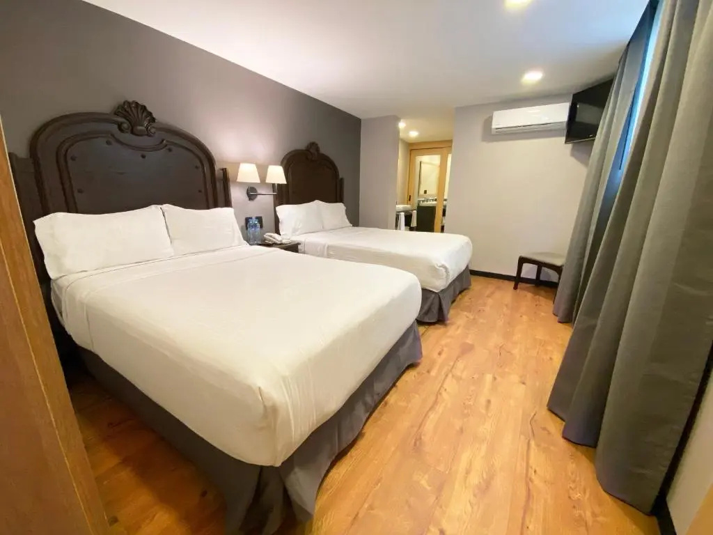 Hotel Canada Central - Chambres
