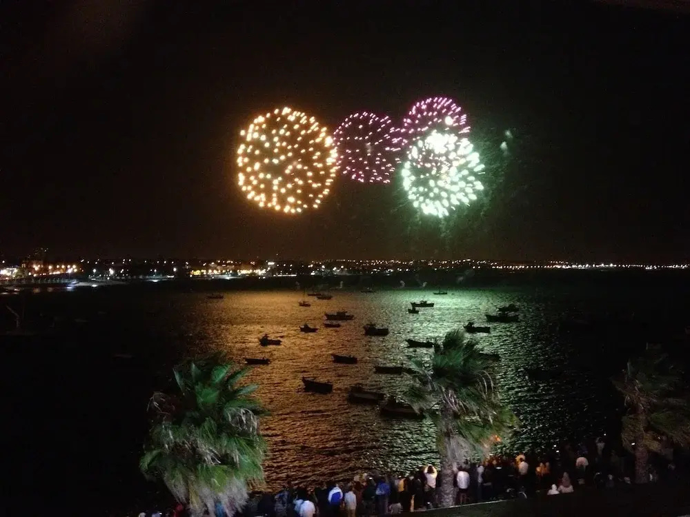 2 Bedrooms Apartment with sea view