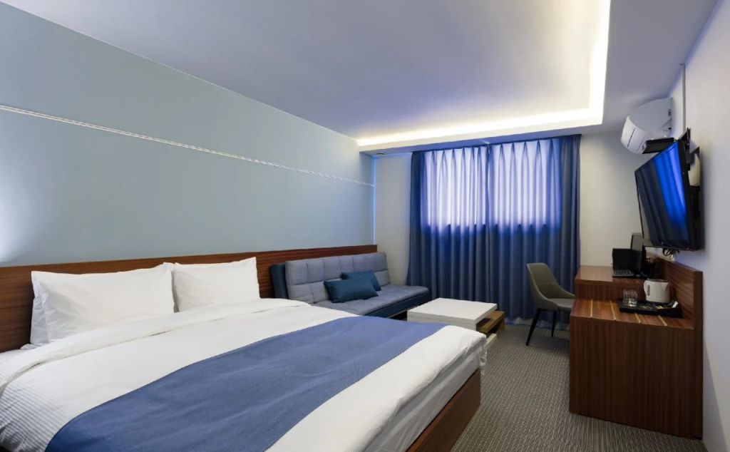 Hotel photo 2