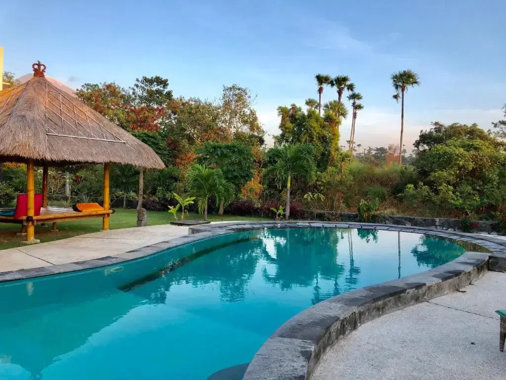 Standard Family room with pool view