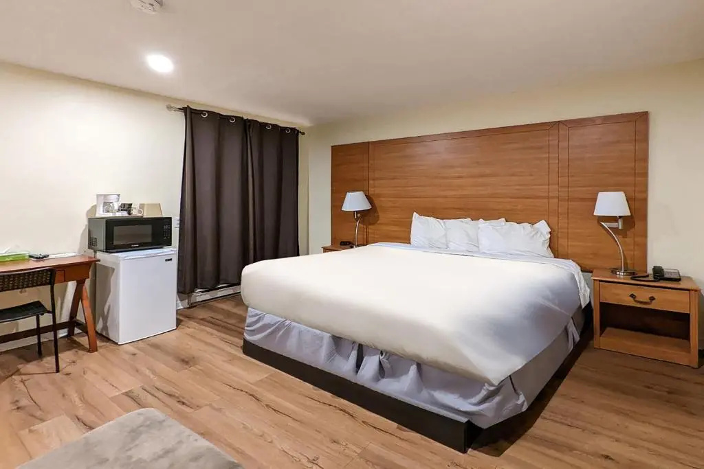 First Canada Inn Cornwall - Chambres