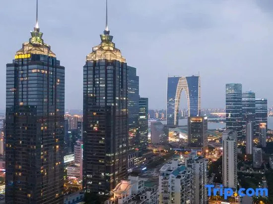 Vienna Hotel (Suzhou Gate of the Orient  Jinji Lake) in Suzhou