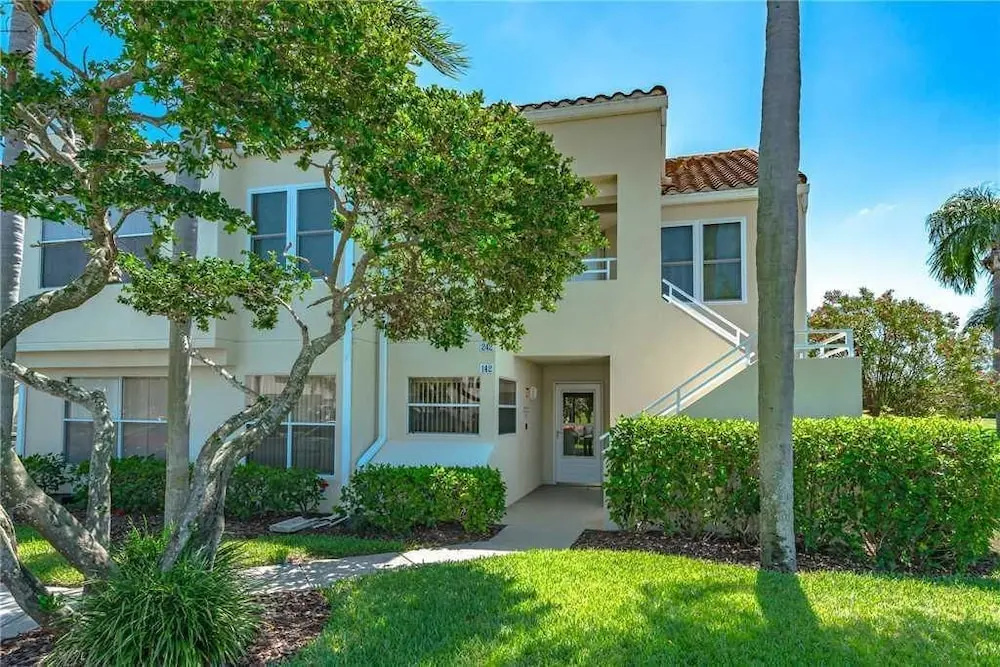 Vista Verde North 6142 - Two Bedroom Condo