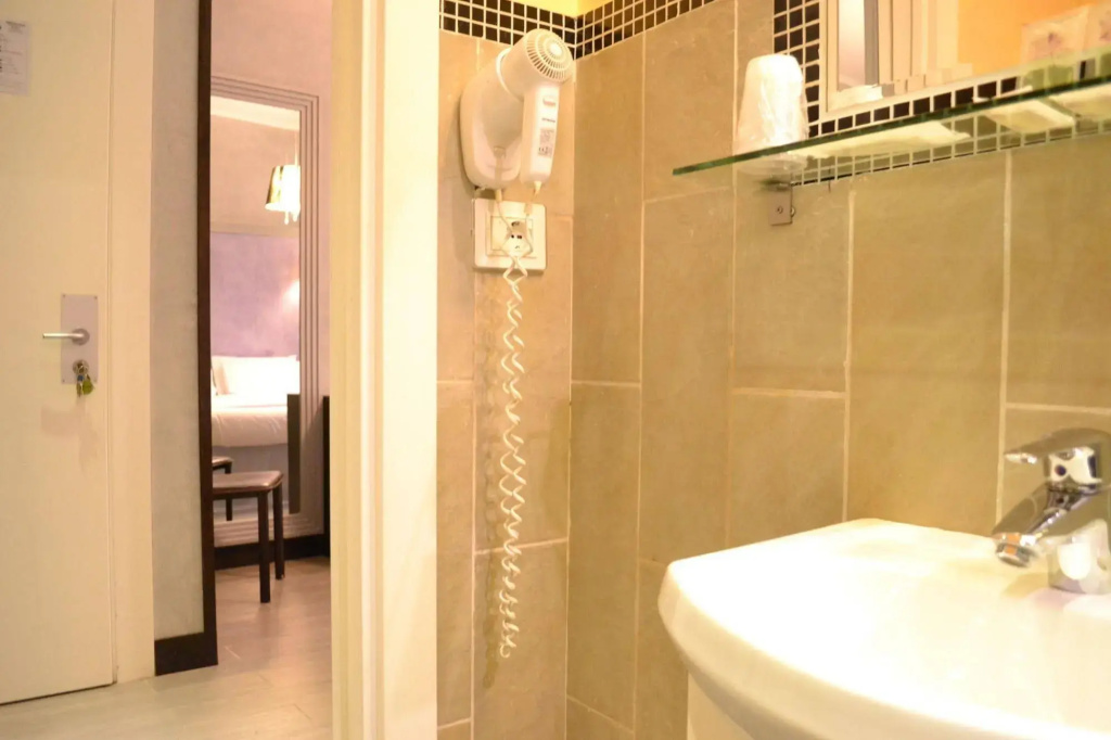Hotel photo 20