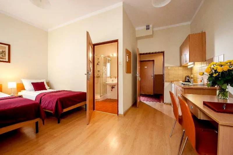 Maly Krakow Aparthotel - Chambres