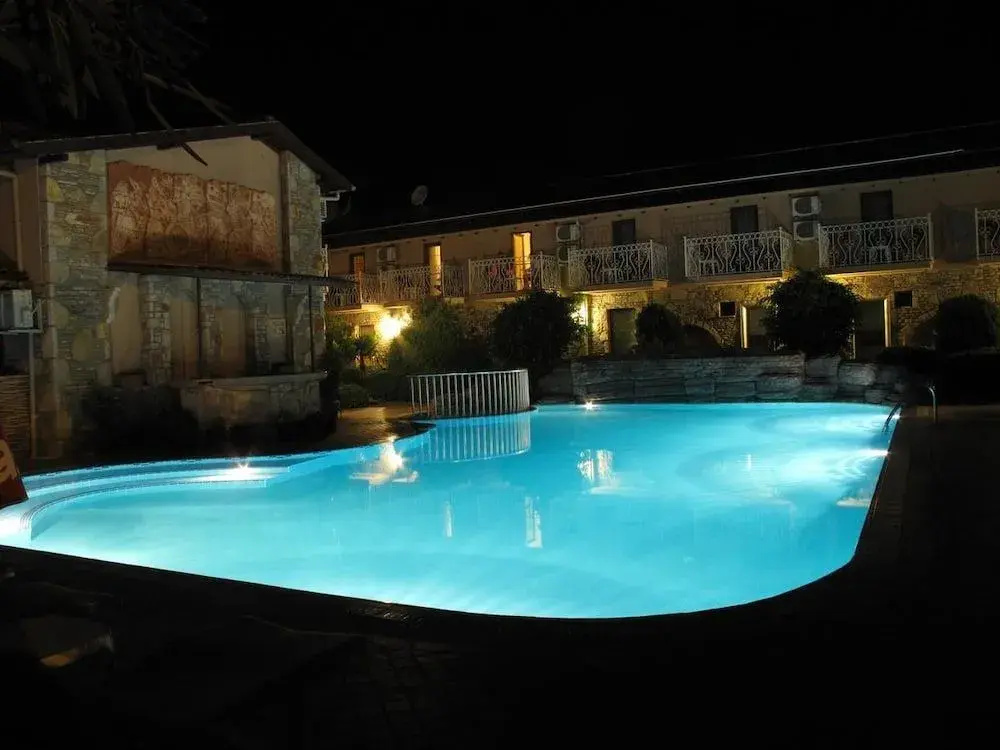 Hotel photo 8