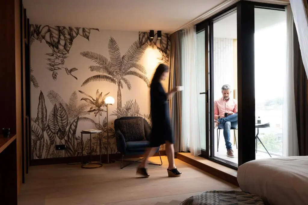 Deluxe Double room with balcony (full double bed)