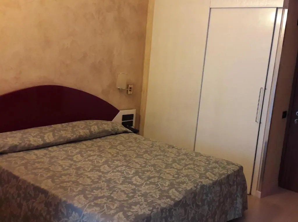 Hotel Continental - Chambres