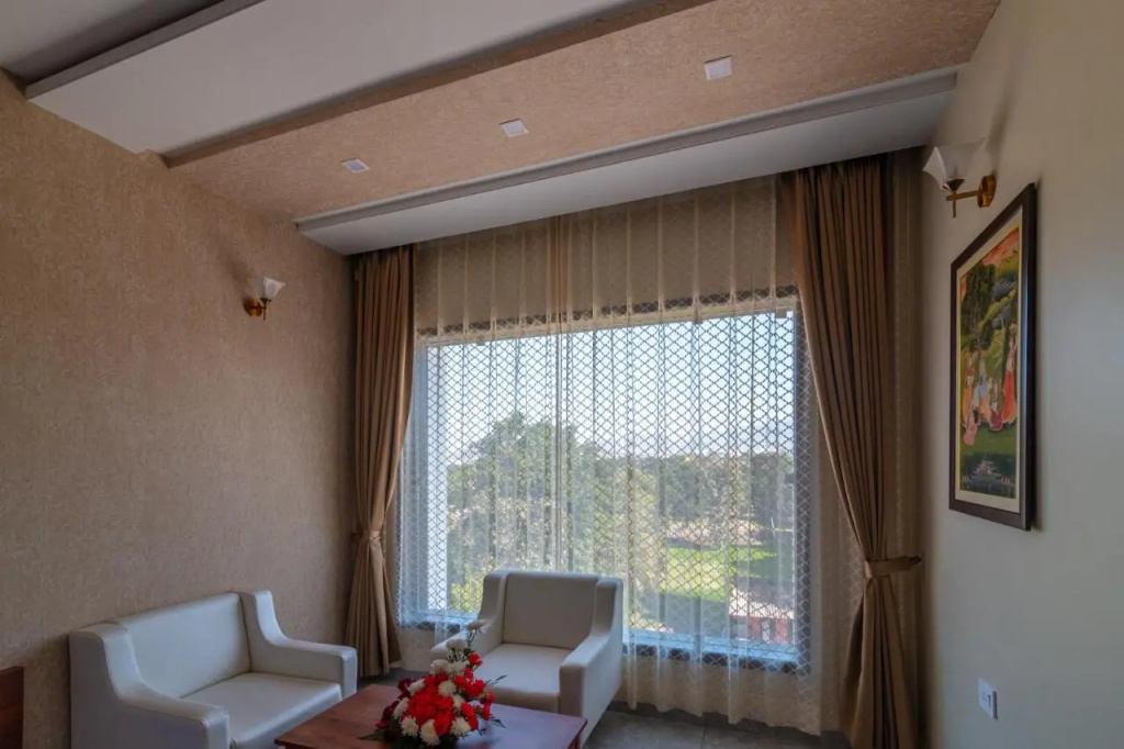 Savitri Resorts - Général