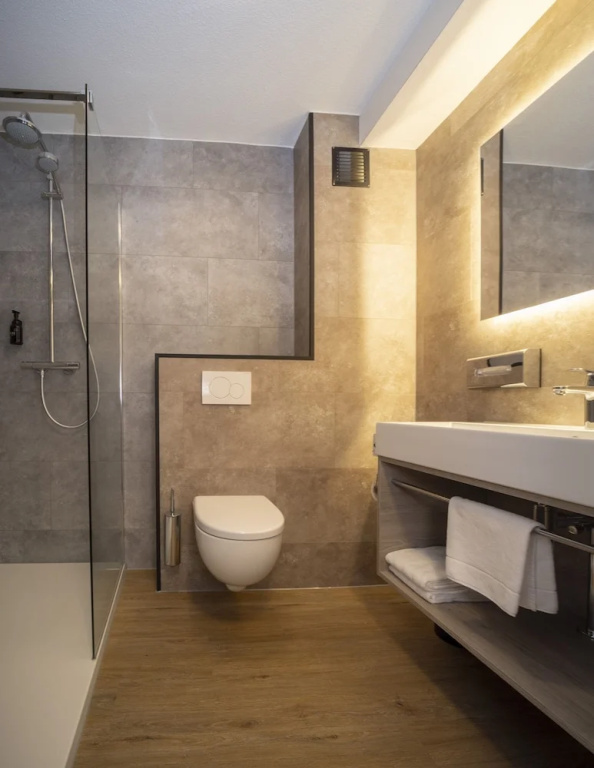 Comfort room