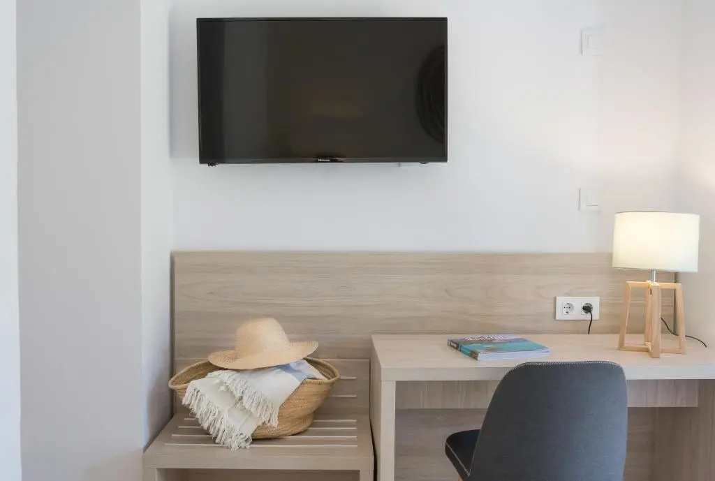 1 Bedroom Suite