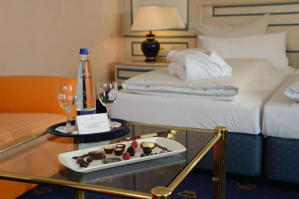 The Monarch Hotel - Chambres