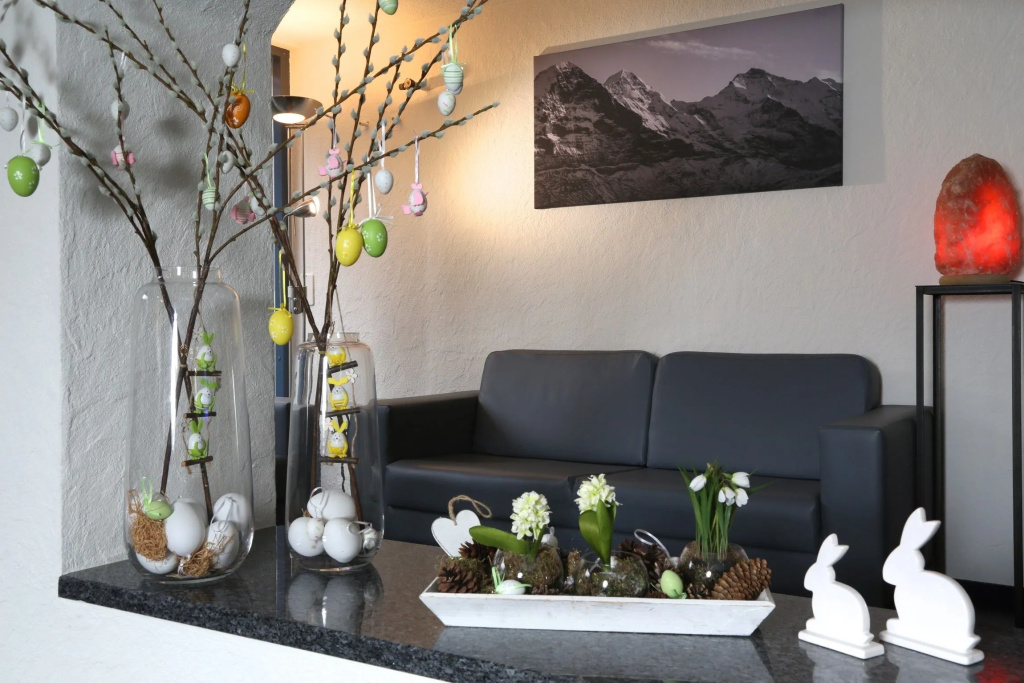 Lobby & Reception